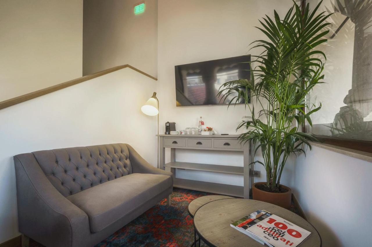 La Boheme Boutique Casa Soare Hotel Bukares Bagian luar foto