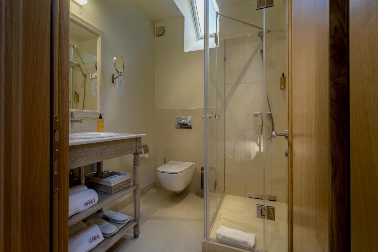 La Boheme Boutique Casa Soare Hotel Bukares Bagian luar foto