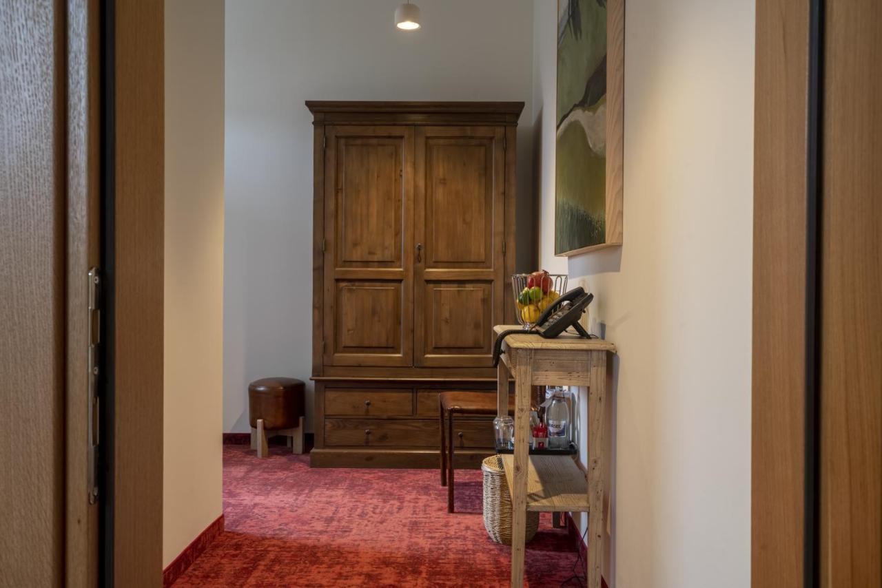 La Boheme Boutique Casa Soare Hotel Bukares Bagian luar foto